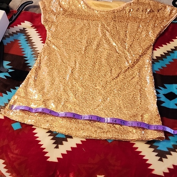 Gold Sequin top - Picture 7 of 8